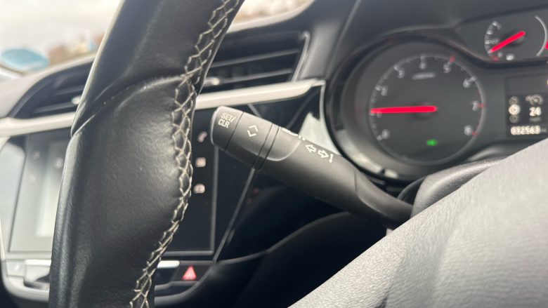 Vauxhall Corsa 1.2 SE 5dr Petrol Hatchback